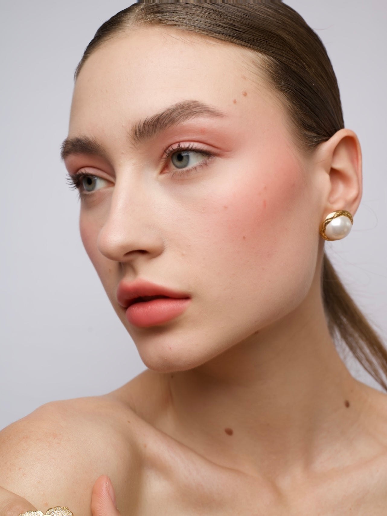 Pearl Radiance- Earrings