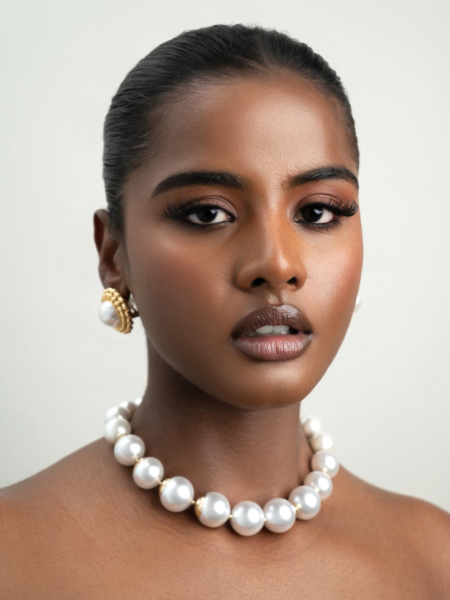 GIGI Large Pearl - Necklace